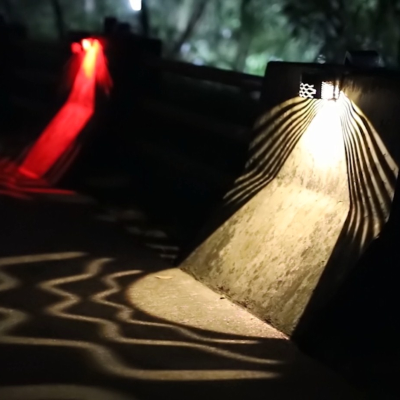 Plástico solar del ABS de Light de la cerca de la batería recargable de NI-MH 8-10 horas 6,7 x 4,7 x 3,2 pulgadas