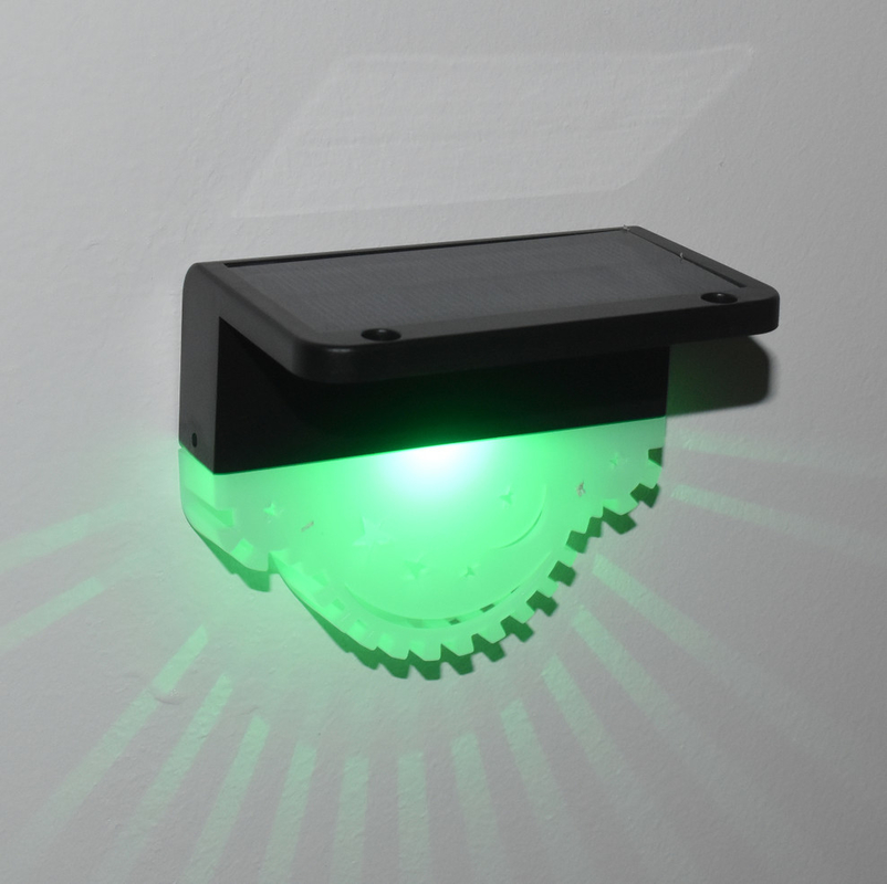 Luz solar de jardín exterior resistente al agua LED luz de cerca solar para patio escalera patio jardín escalera iluminación de cambio de color