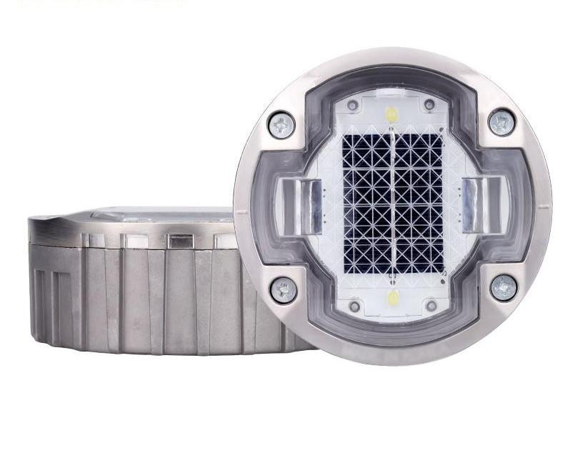 Duración de vida larga ≥30000h Rodillos de carretera con energía solar φ123*48.5mm para carreteras soportan 30 toneladas
