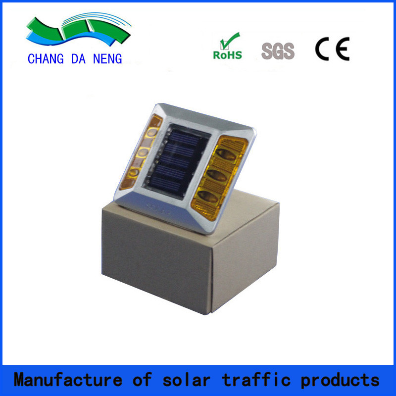 Marcadores de carreteras con energía solar para temperaturas extremas
