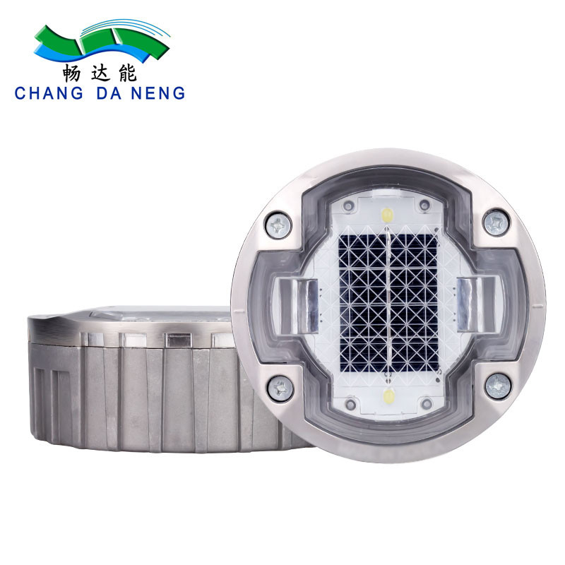 Ni-Mh Batería de energía solar LED Stud para una óptima visibilidad de la carretera y el rendimiento