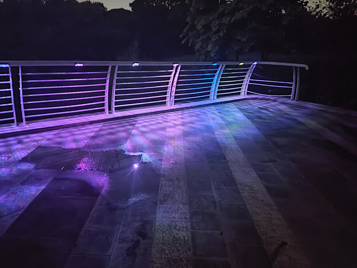 Luces LED de jardín duraderas 150g con capacidad de batería Batería de litio ternario 3.7V / 51200MAH