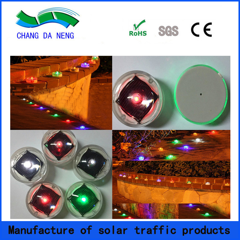 Rodillos solares subterráneos de aluminio redondo incrustado faro de luz LED marcadores de carretera