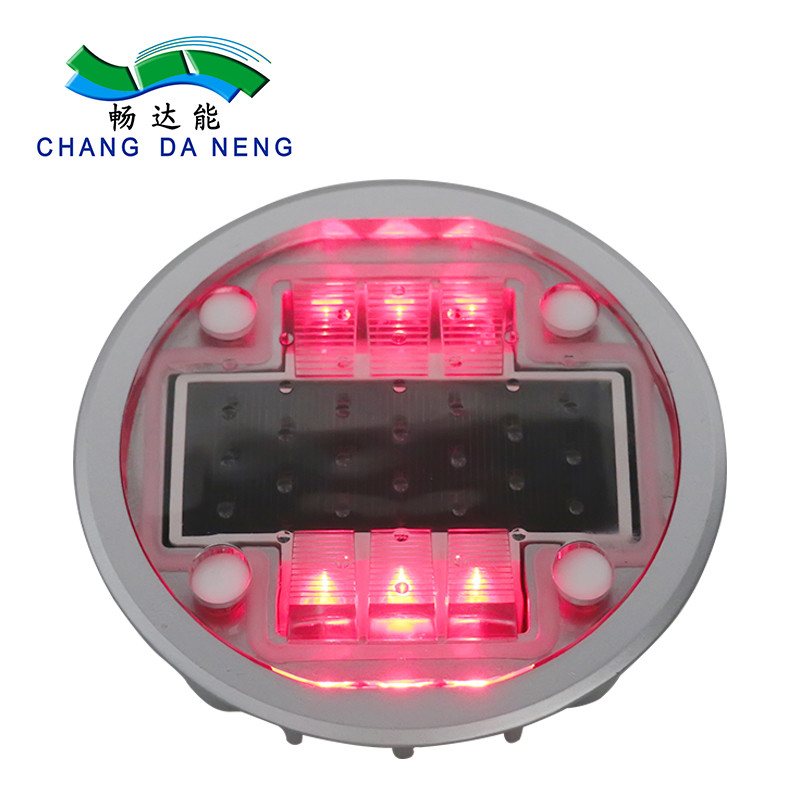 Marcador de reflexión solar del suelo Rodillos de carretera con energía solar con un amplio rango de temperatura de trabajo