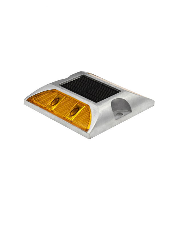Pistas solares de aluminio para carreteras Tiempo de trabajo ≥100h -20C-60C Mejorar la seguridad vial