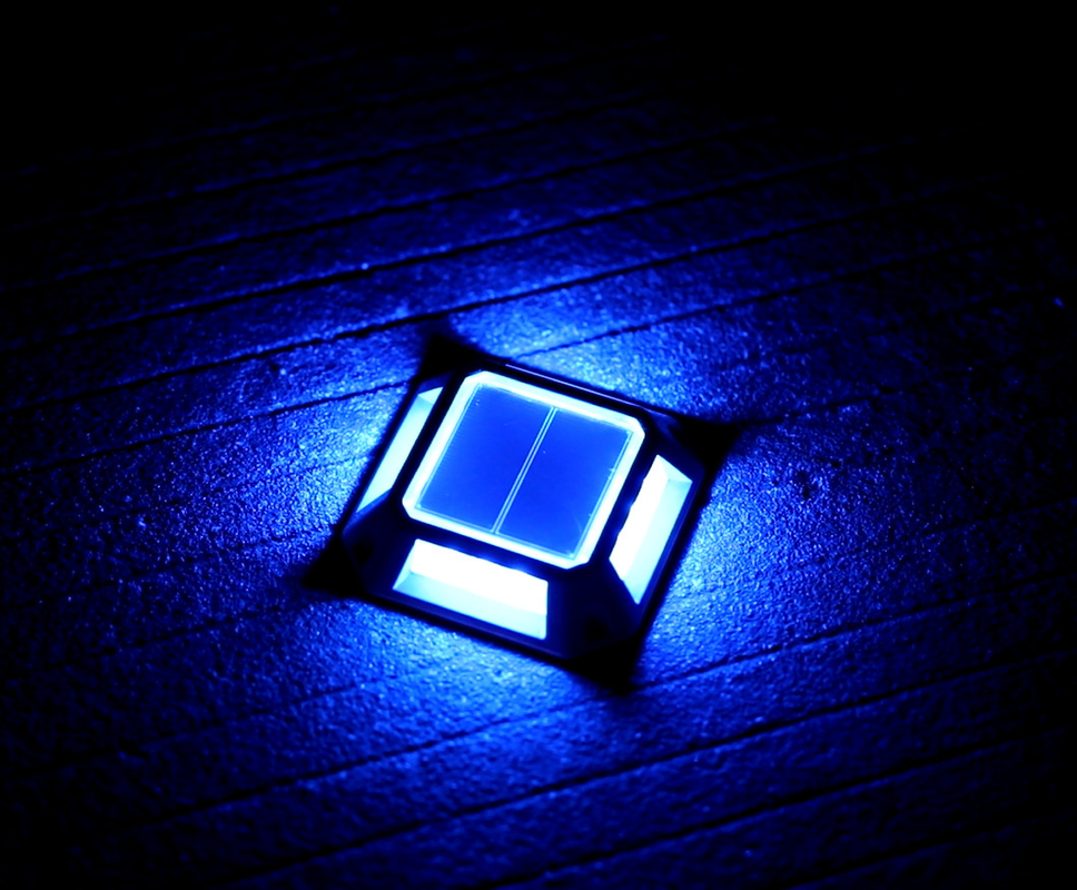 La cubierta solar impermeable IP 67 enciende la luz solar del carril de la cubierta de las luces solares al aire libre de la cubierta