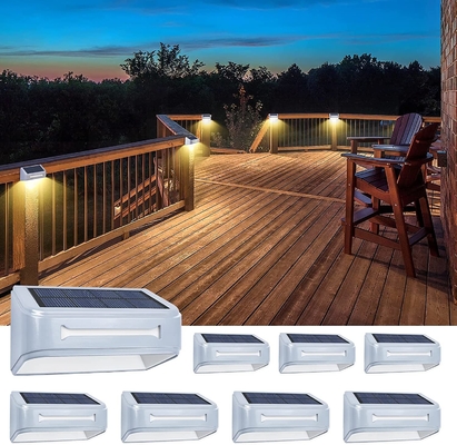 Luz de cercas de jardín LED con energía solar para iluminación exterior impermeable en blanco cálido / blanco frío / azul / RGB 1-3 años de garantía